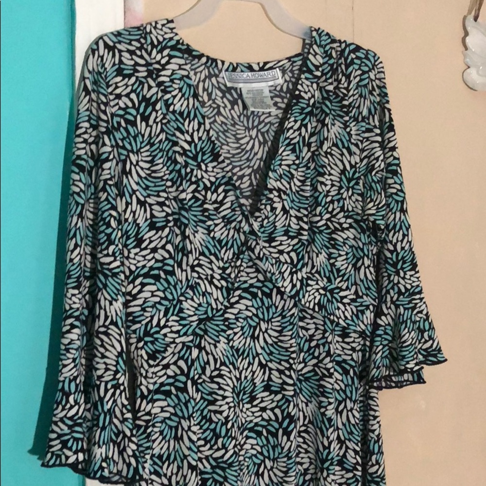 Jessica Howard dress.